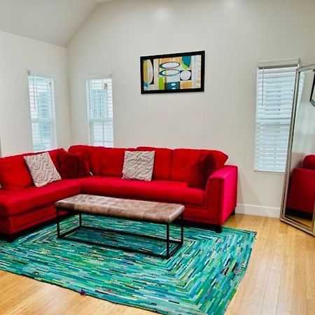 Gated Contemporary 3 Bedroom - 2 Bathroom Home In South La Plus Parking Los Angeles Exterior foto